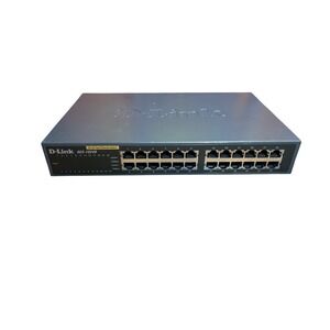 D-Link DES-1024D 24-Port 10/100 Fast Ethernet Unmanaged Switch Rackmount Metal